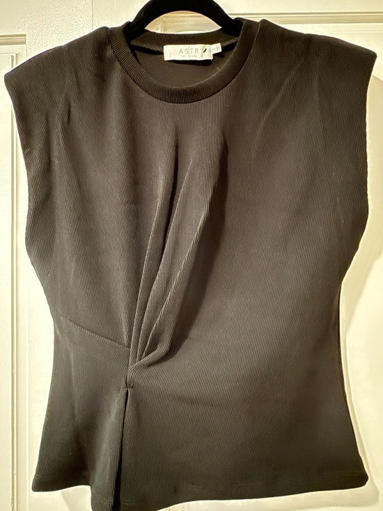 Astr Tops - ASTR Black Ribbed cinch waist top